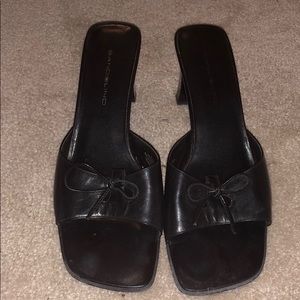 BRAND NEW BANDOLINO HEELS